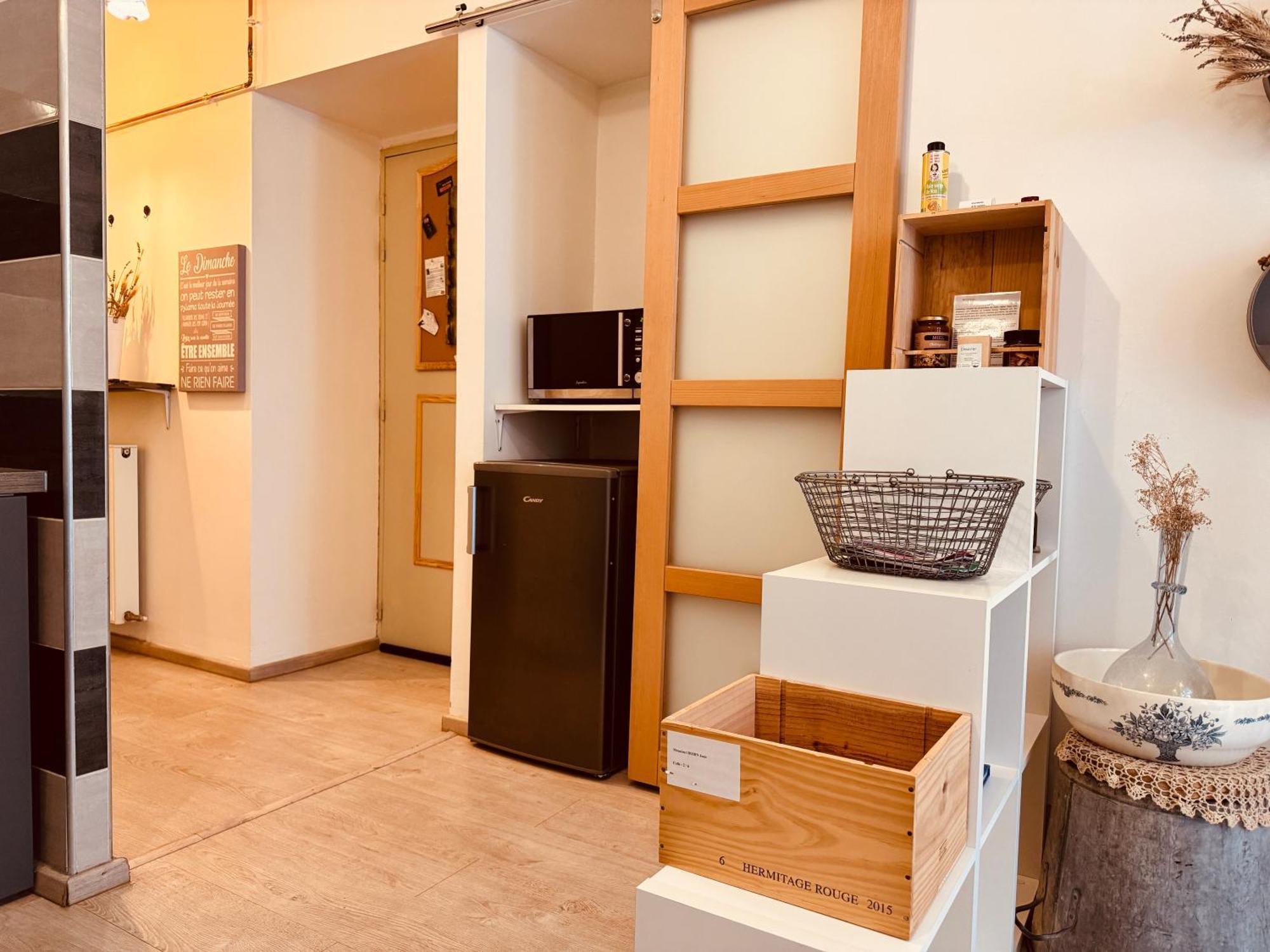 La Lavandiere, Centre Historique, Fibre, Ess, Rez-De-Chaussee, Bedinshop ロマン・シュル・イゼール エクステリア 写真